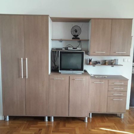 Studio Apartment Jasna Novi Vinodolski Eksteriør billede