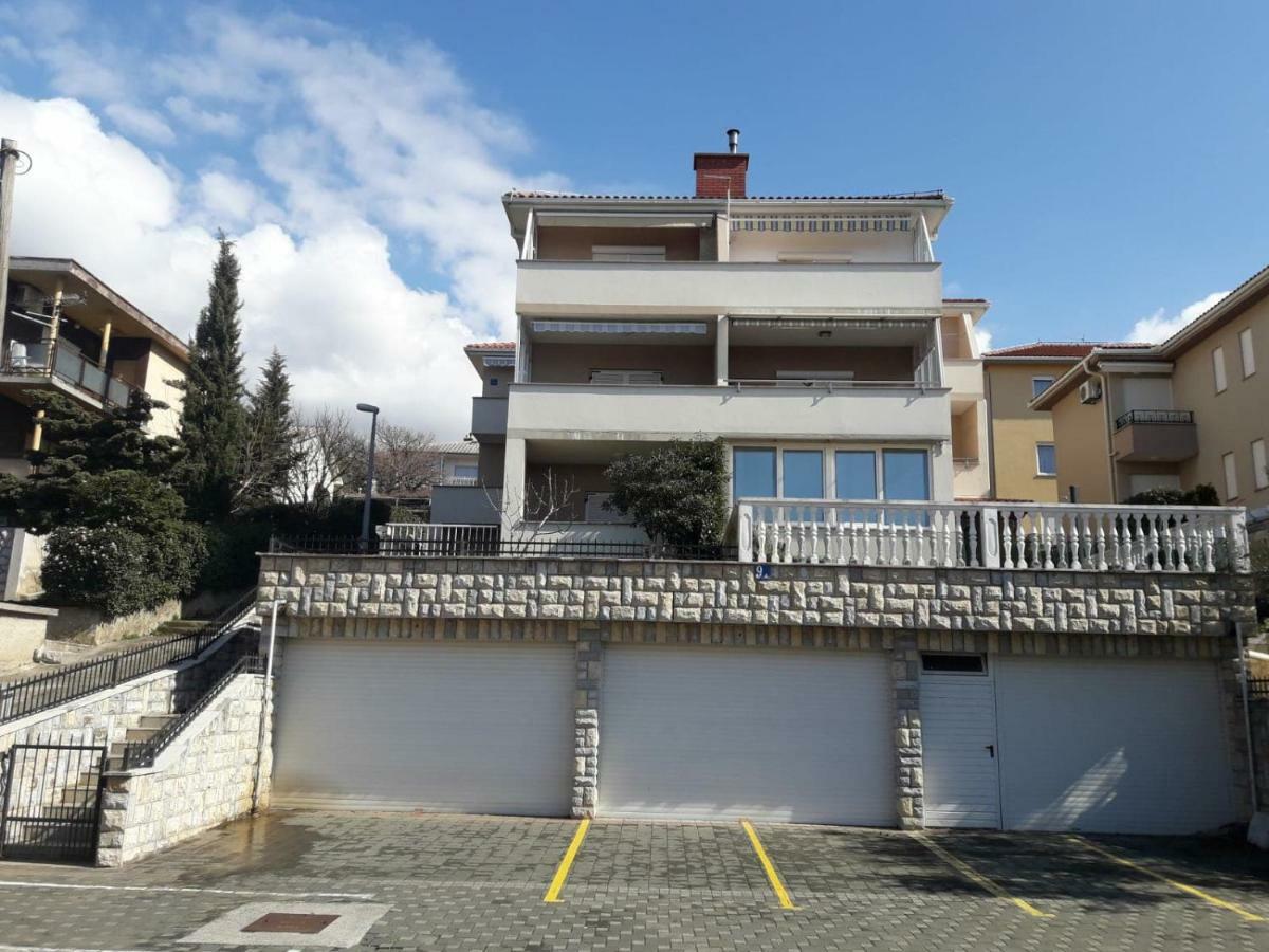 Studio Apartment Jasna Novi Vinodolski Eksteriør billede